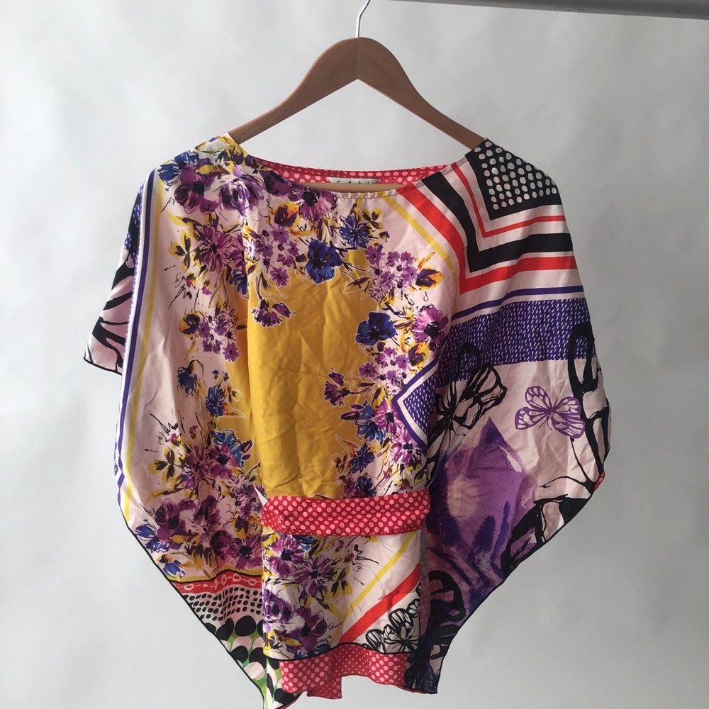 Cabi women’s top